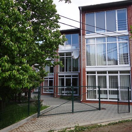 Villa Provans Tatariv Ngoại thất bức ảnh